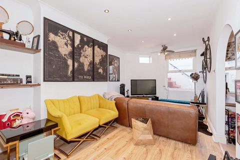 1 bedroom flat for sale, Holland Road, Hove