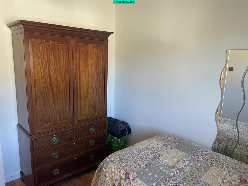 3rd bed