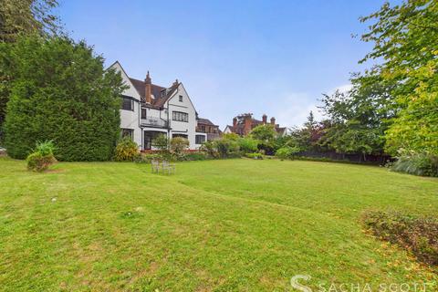 undefined, Lynwood Road, Epsom, KT17