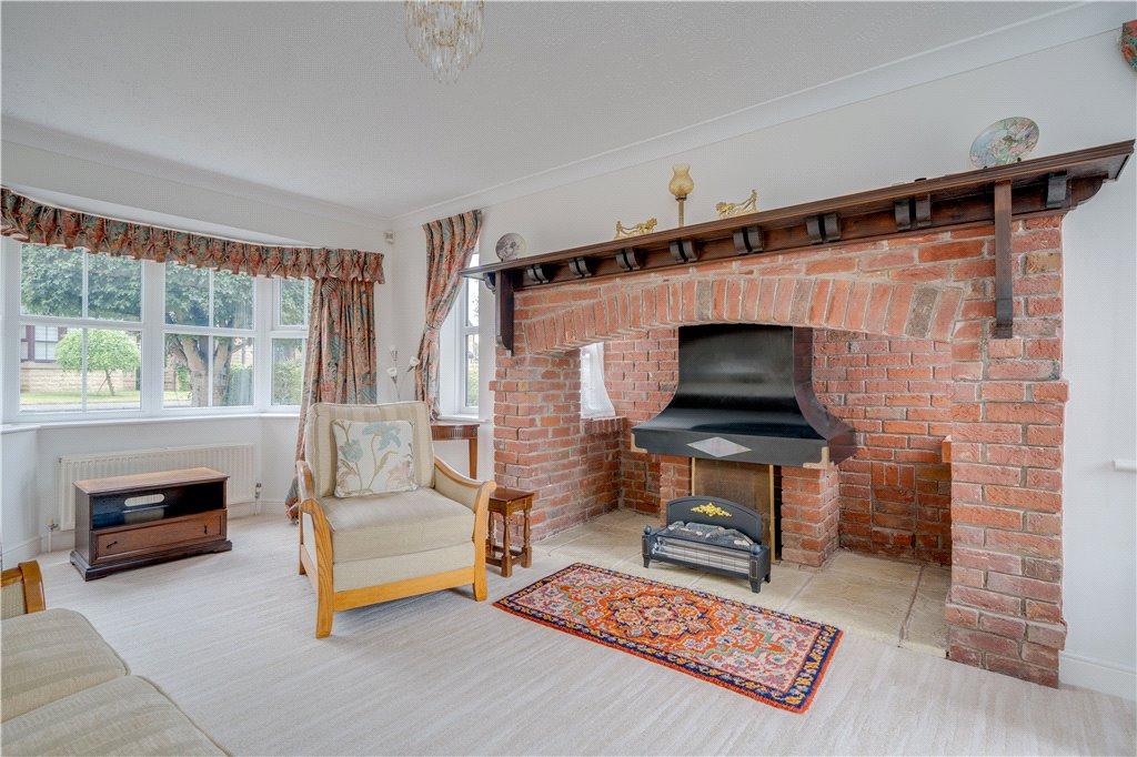 Feature Fireplace