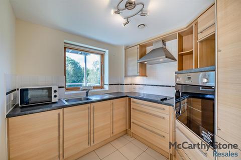 2 bedroom apartment for sale, Ellisfields Court, Mount Street, Taunton TA1 3SS