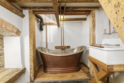 4 bedroom detached house for sale, High Street, Collingham, Newark