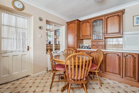 4 bedroom detached house for sale, Daws Lea, High Wycombe, Buckinghamshire, HP11