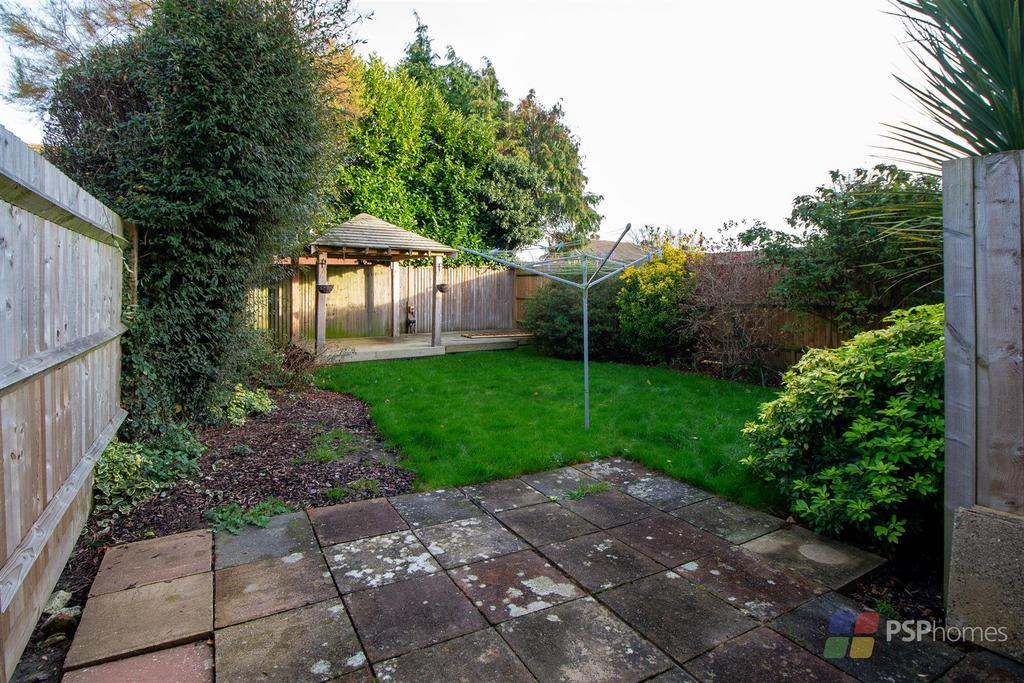 Brookway 50 Garden-2.jpg