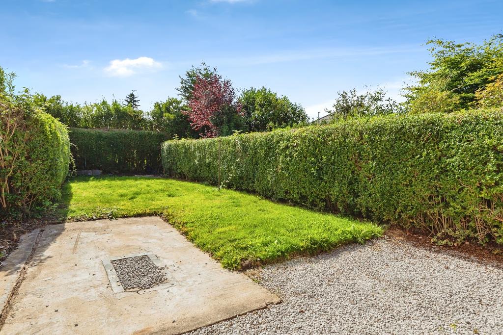 Pbox-garden-334146.jpg