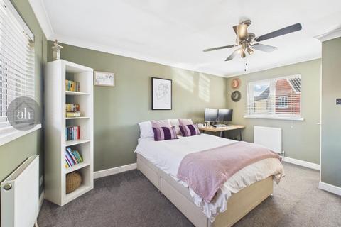 4 bedroom detached house for sale, Cloverfields, Thurston