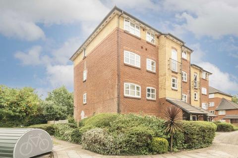 Anderson Close, London W3