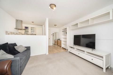 1 bedroom flat for sale, Anderson Close, London W3