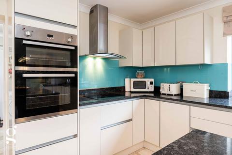 4 bedroom detached house for sale, Holywell Gutter Lane, Tupsley, Hereford