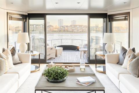 3 bedroom houseboat to rent, Cheyne Walk, Chelsea, SW10