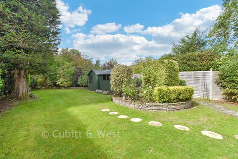undefined, Chestnut Walk, Pulborough, West Sussex