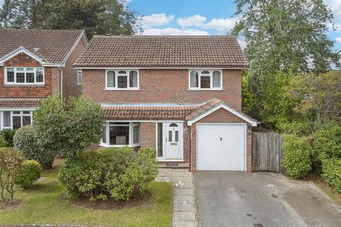 undefined, Chestnut Walk, Pulborough, West Sussex