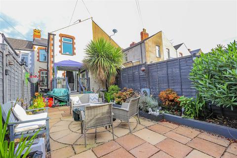 undefined, Court Road, Barry