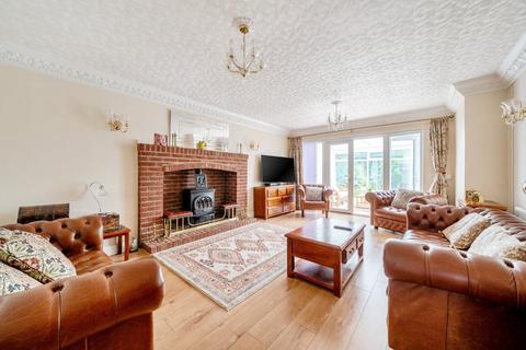 5 bedroom detached house for sale, Woodland Way, West Wickham, BR4