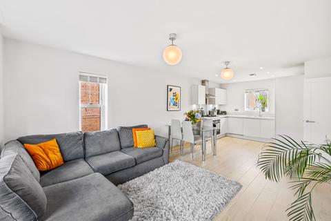 1 bedroom apartment for sale, Brocklehurst Way, Horley RH6