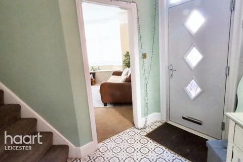 5 bedroom semi-detached house for sale, Belvoir Drive, Leicester