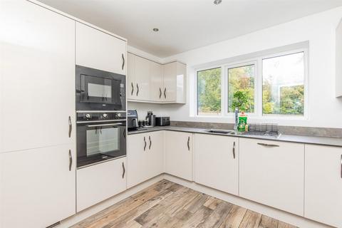4 bedroom detached house for sale, Slater Lane, Leyland