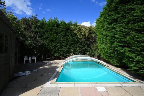 undefined, Four Winds, Green Lane, Dronfield
