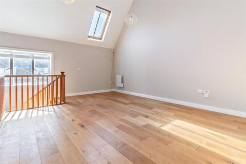 2 bedroom maisonette for sale, Portland Road, Worthing