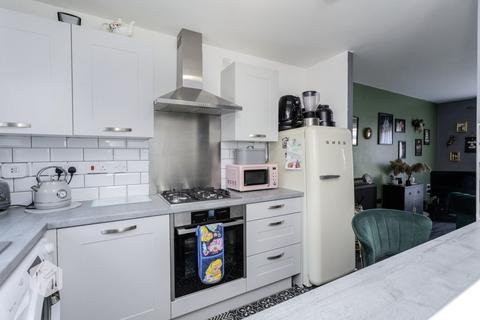 29 Bridgefield Close, Tyldesley, Manchester, M29 8QX