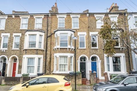 3, 13 Raeburn Street, London, SW2 5QT