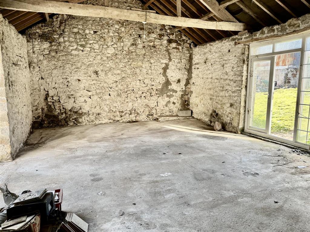 Outbuilding 3