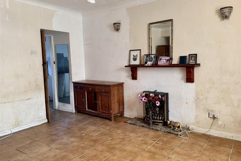 3 bedroom property for sale, Golden Grove, Carmarthen