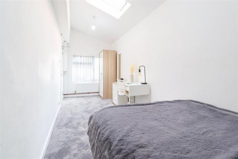 1 bedroom in a house share to rent, David Road, Coventry CV1