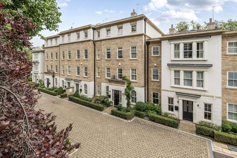 5 bedroom townhouse for sale, The Aviary, Shirehall Way, Bury St Edmunds, Suffolk, IP33