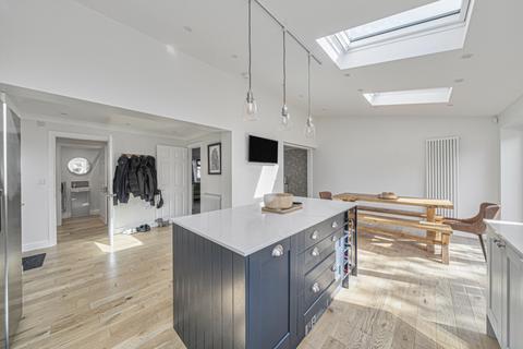 3 bedroom semi-detached house for sale, Heathfield Avenue, Branston, Lincoln, Lincolnshire, LN4