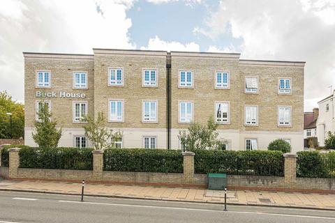 Twickenham Road, Isleworth TW7