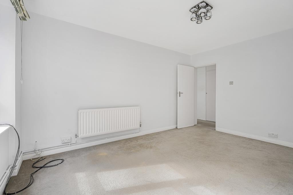 Sitting/Dining Room