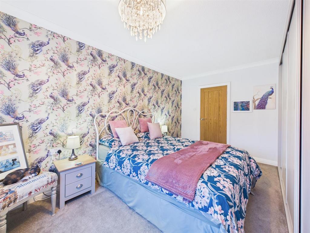 Bedroom: