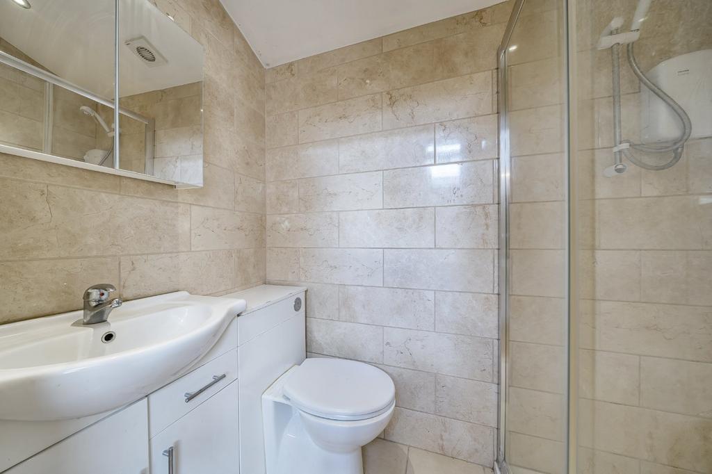 Bed 4 En-Suite