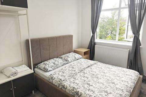 1 bedroom in a house share to rent, Mount Hill Road, Hanham, Bristol, Gloucestershire