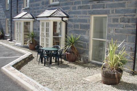 undefined, Porthmadog