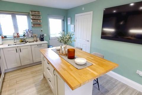 3 bedroom detached house for sale, Sanders Drive, Moulton, NN3 7BY