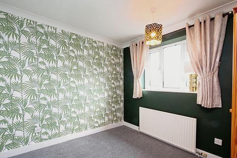 3 bedroom semi-detached house for sale, Middlecroft Drive, York YO32