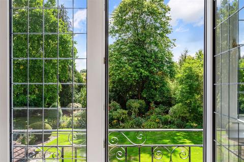 2 bedroom apartment for sale, Heath Drive, Walton On The Hill