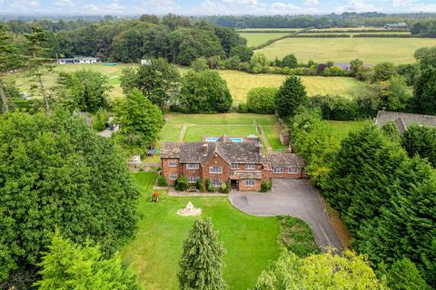 undefined, Hale Road, Hale Barns