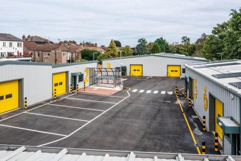 Warehouse to rent, 3-4 Maybank Rd London E18 1EJ