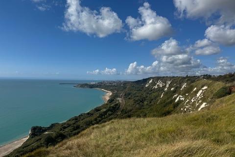 undefined, Folkestone, Kent, CT18