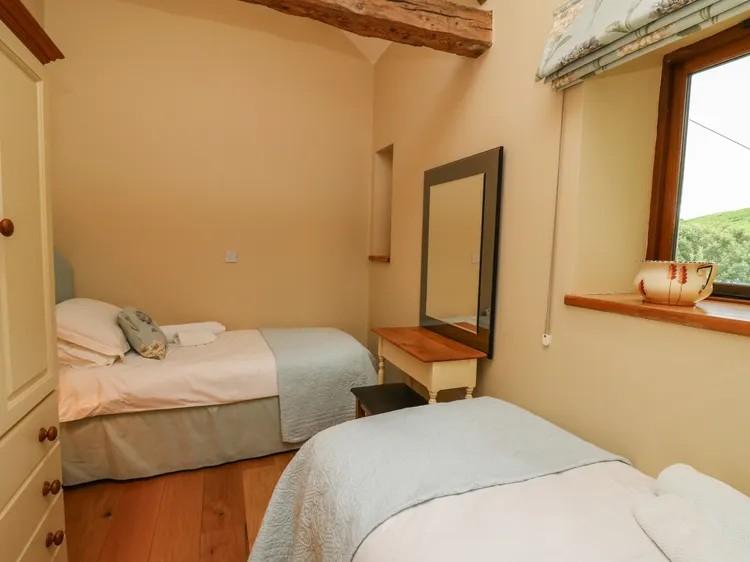 Bedroom 2 cottage 2