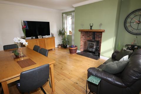 4 bedroom end of terrace house for sale, Front Street, Witton Gilbert, Durham, DH7