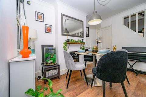 undefined, Shaftesbury Road, Watford