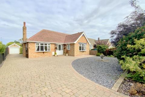 3 bedroom detached bungalow for sale, Thirkleby Crescent, Grimsby