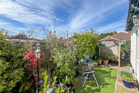 undefined, Grove Crescent, Littlehampton BN17