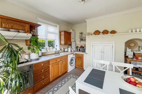 undefined, Grove Crescent, Littlehampton BN17