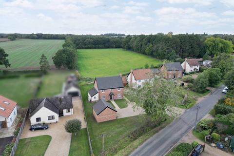 undefined, Long Street, Attleborough NR17