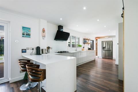 undefined, William Evans Road, Epsom